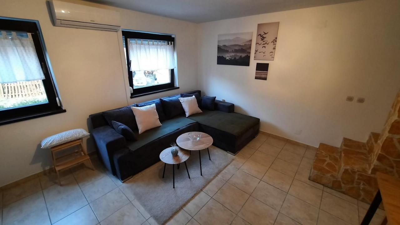 Holiday Home Franky Varazdin Breg Bagian luar foto